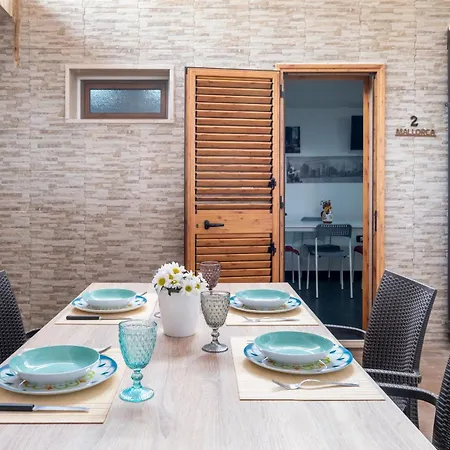 Gaudi - Mallorca Holiday home *